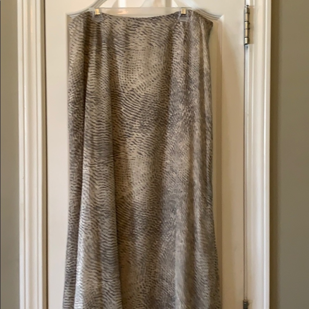 Maxi skirt